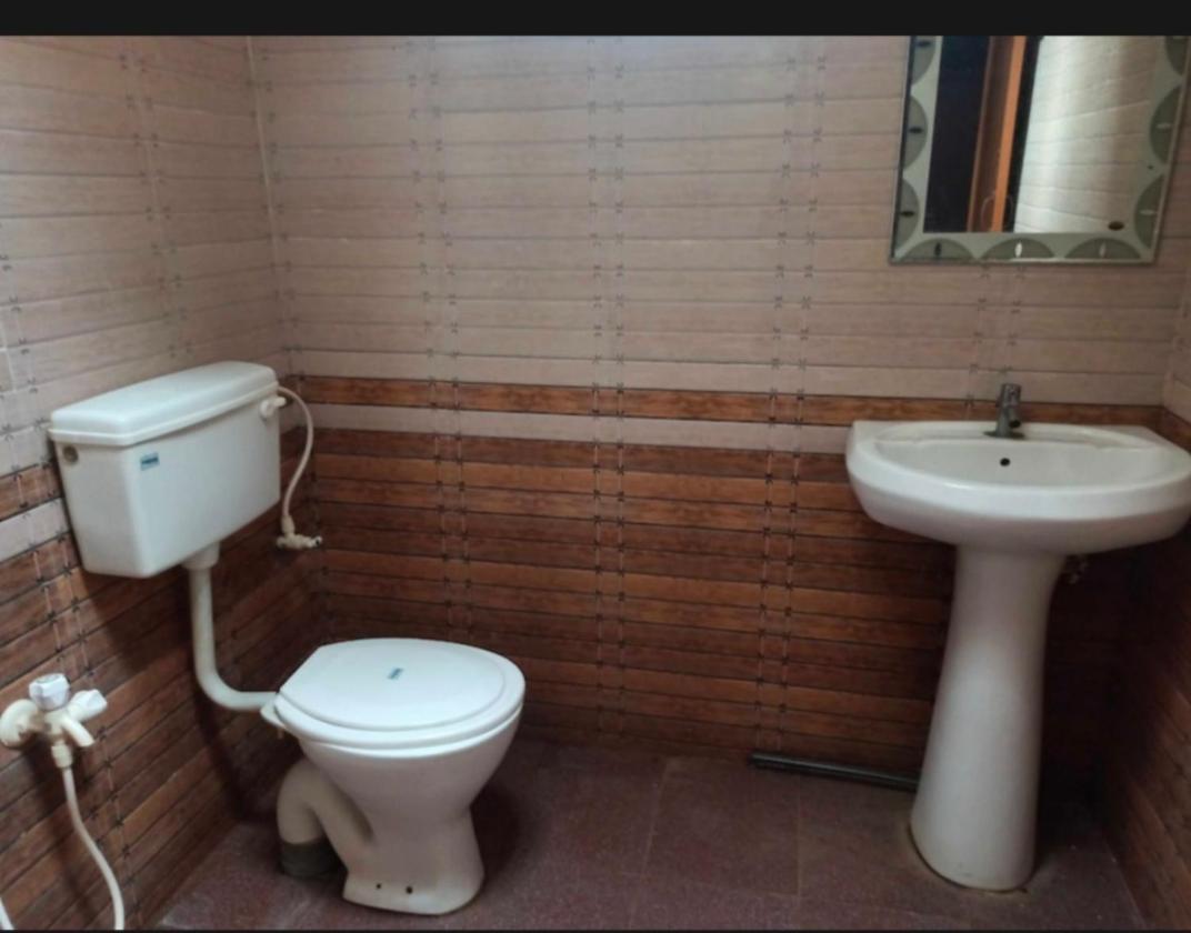 Royal Guest Inn Hsr Layout Бангалор Екстериор снимка
